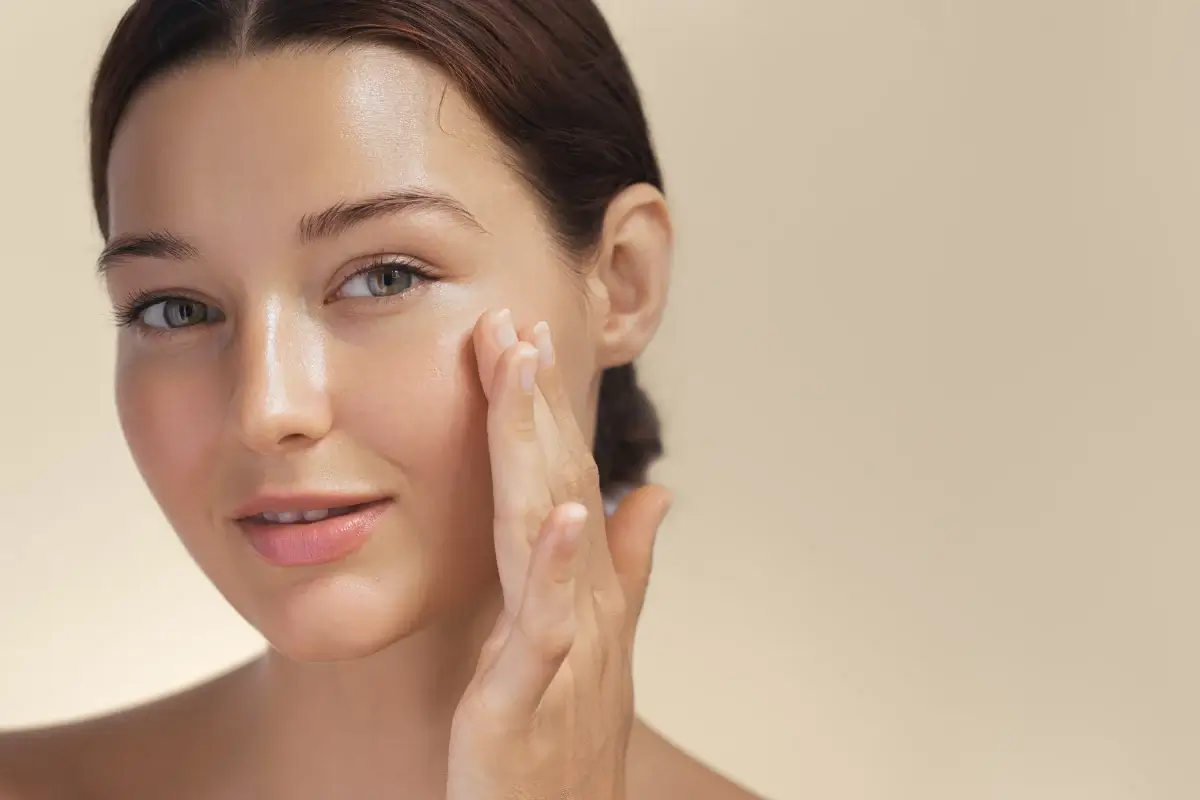 Niacinamide Uses for Skin, Face, & Acne - What Benefits & Side Effects 5 Side Effects of Niacinamide on Face