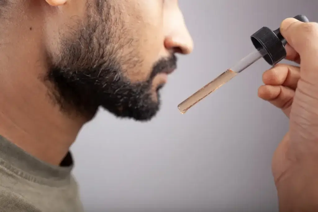 How to Make Beard Growth Oils at Home with 10 Easy DIY Recipes 1 How to Make Beard Growth Oils